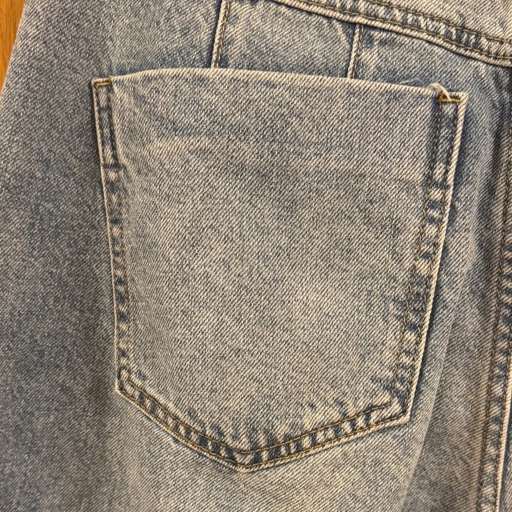 Free People Light Wash Wide Leg Jeans - Picture 10 of 13